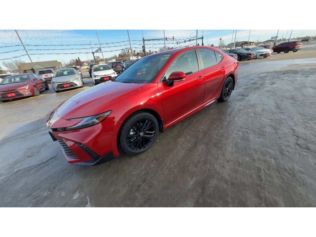 2026 Toyota Camry SE AWD