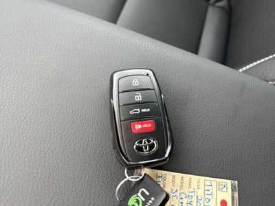 2026 Toyota Camry SE AWD