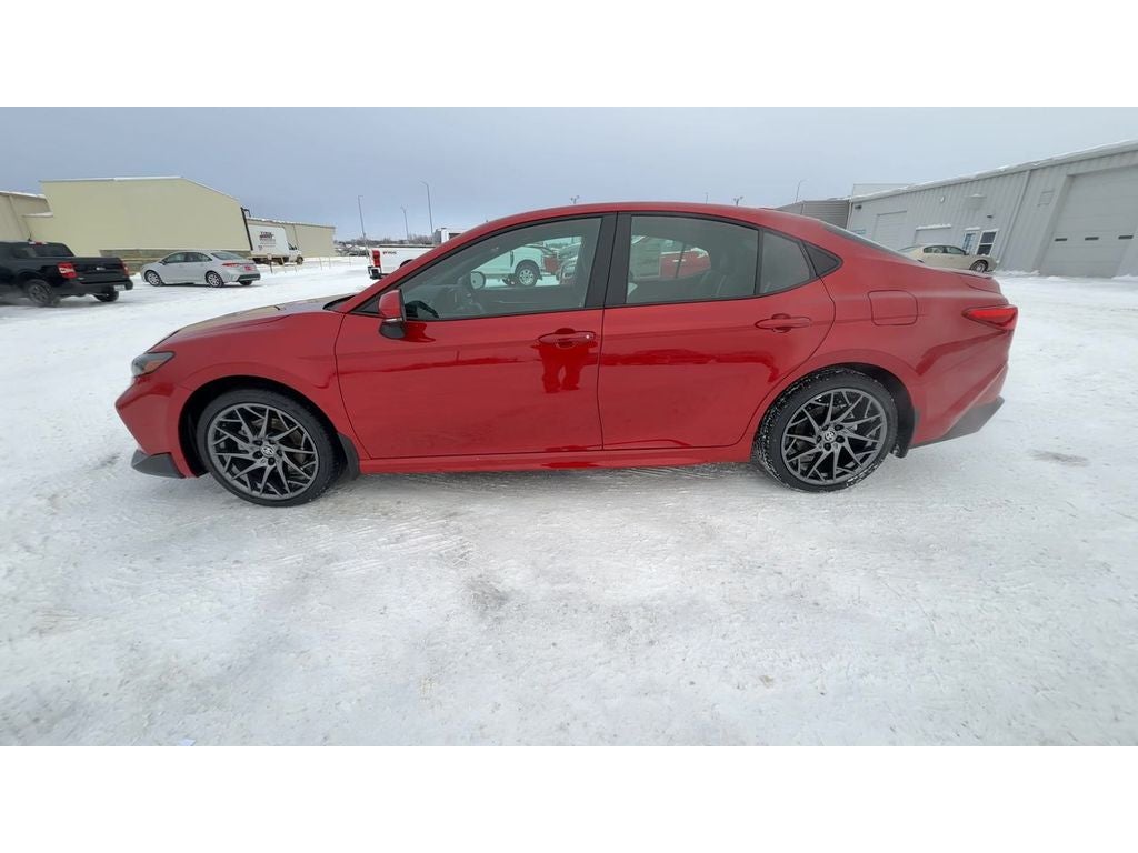 2026 Toyota Camry SE AWD