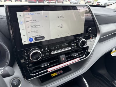 2026 Toyota Highlander Platinum