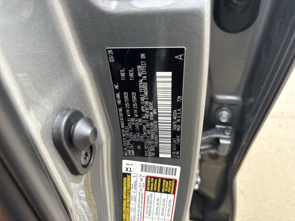 2026 Toyota Highlander Platinum