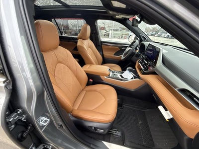 2026 Toyota Highlander Platinum