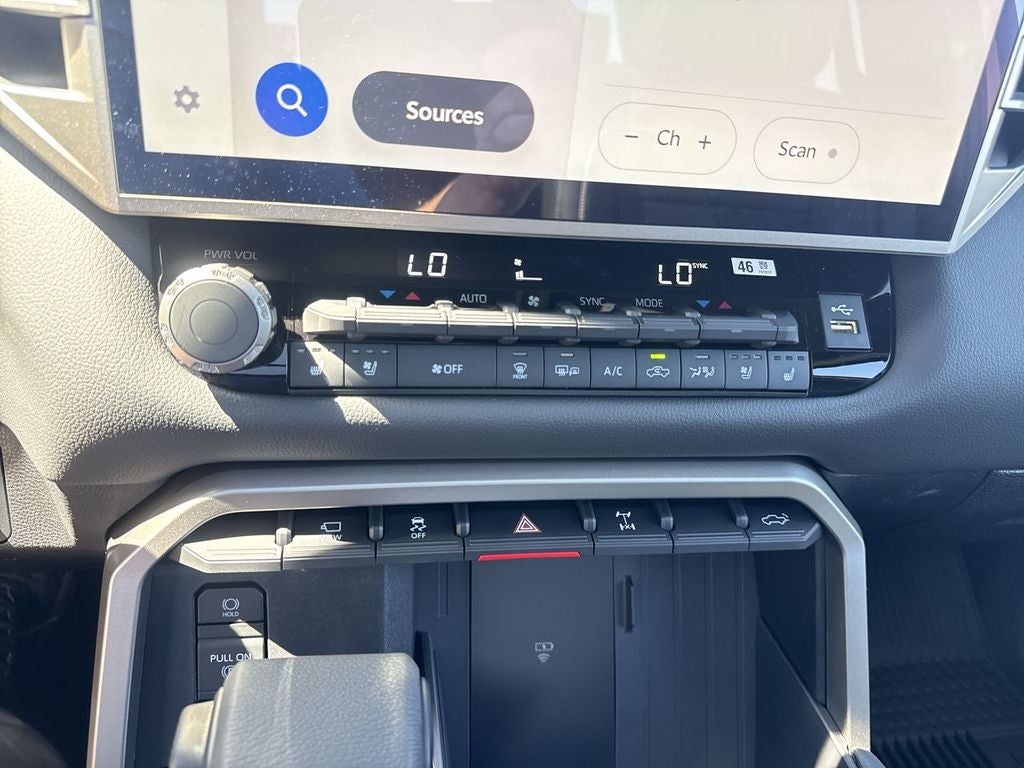 2026 Toyota Tundra i-FORCE MAX Tundra Limited