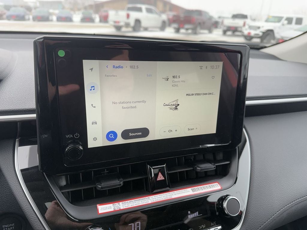 2026 Toyota Corolla Cross LE