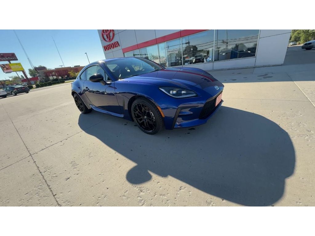 2026 Toyota GR86 Premium MT