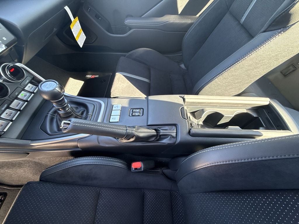 2026 Toyota GR86 Premium MT