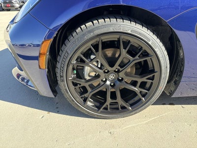 2026 Toyota GR86 Premium MT