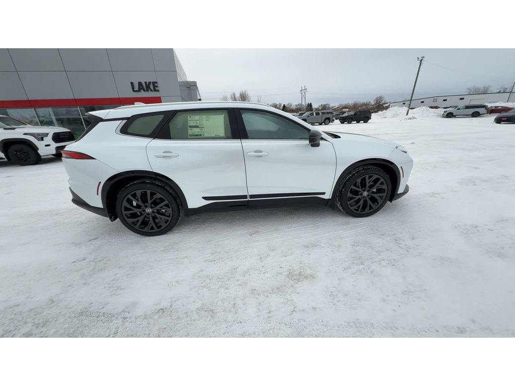 2025 Toyota Toyota Crown Signia Limited