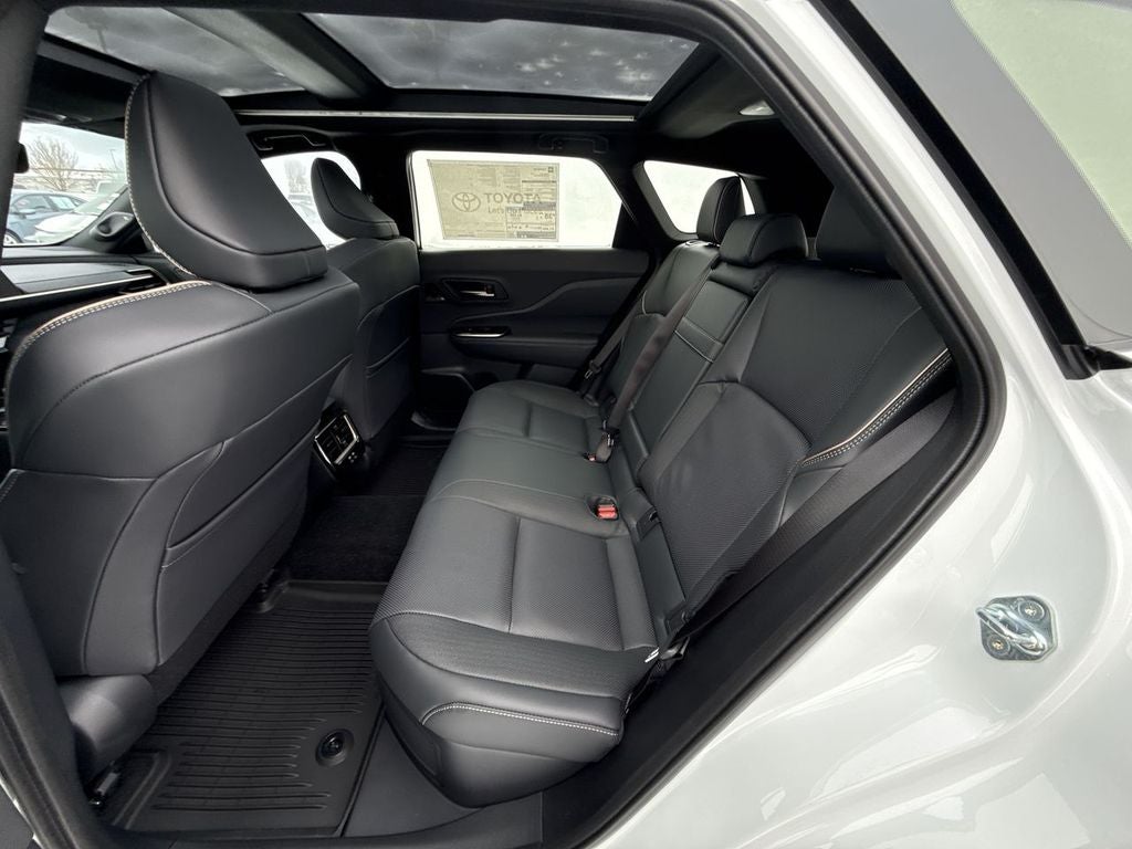 2025 Toyota Toyota Crown Signia Limited