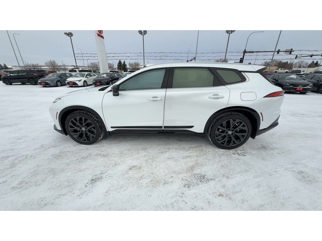 2025 Toyota Toyota Crown Signia Limited