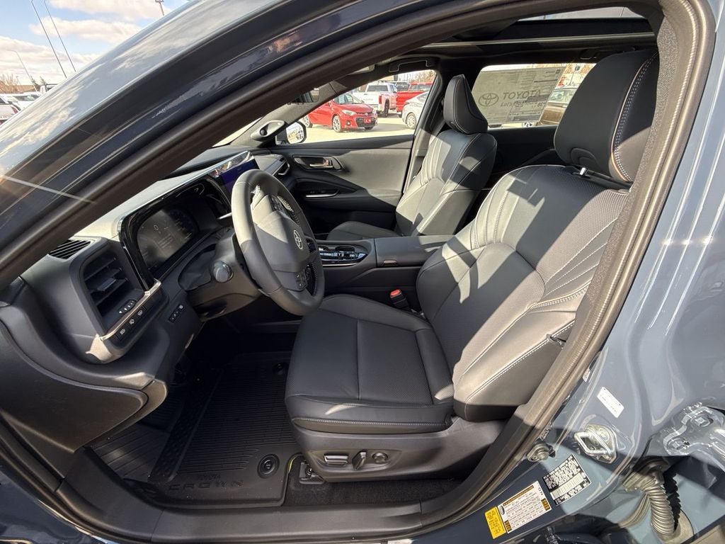 2026 Toyota Toyota Crown Signia Limited