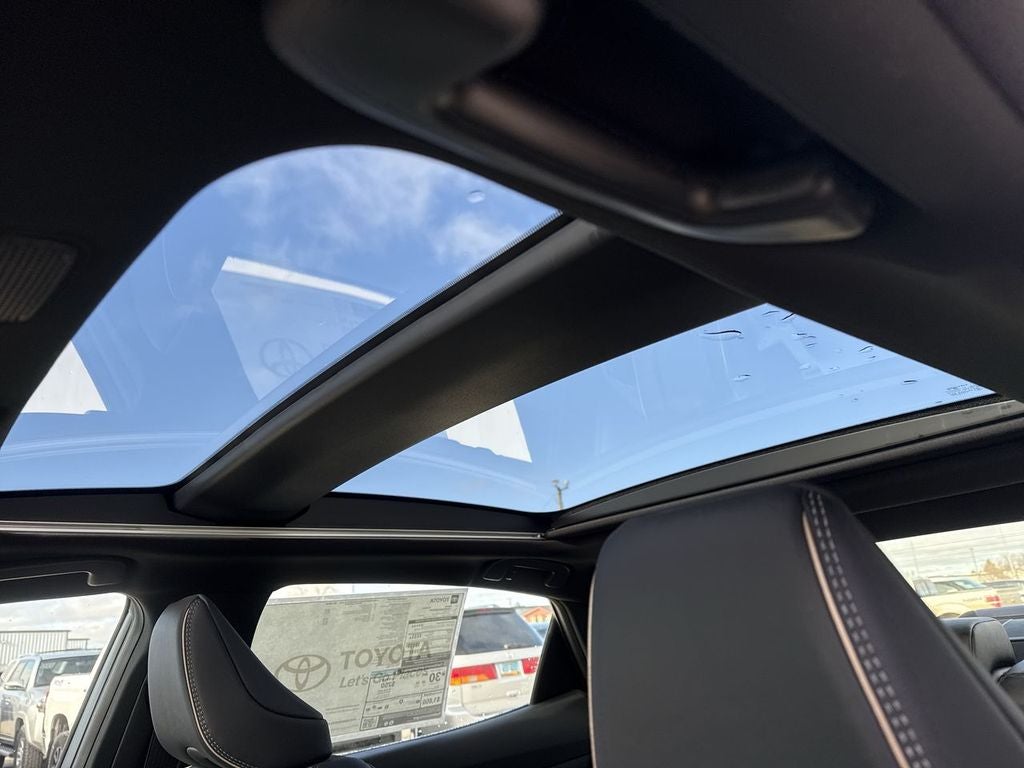 2026 Toyota Toyota Crown Platinum