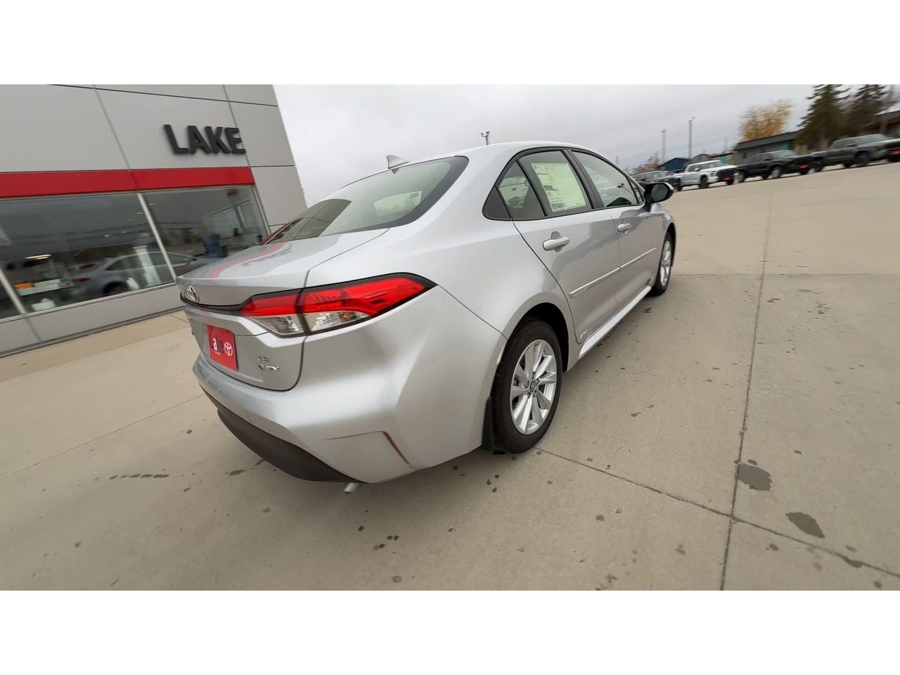2027 Toyota Corolla Hybrid LE AWD