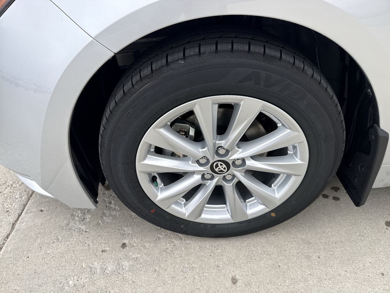 2027 Toyota Corolla Hybrid LE AWD